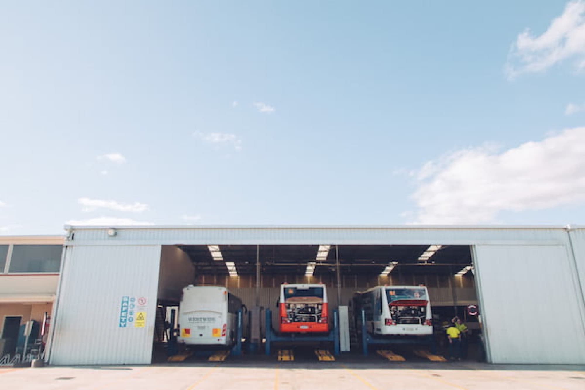 Horizons West — At Your Service. What To Expect From Our Heavy Vehicle Repair Shop